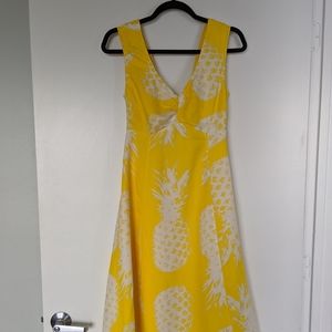 Anthropologie Maeve yellow and white size US 2p